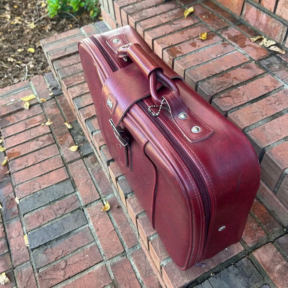 vintage American Tourister suitcase